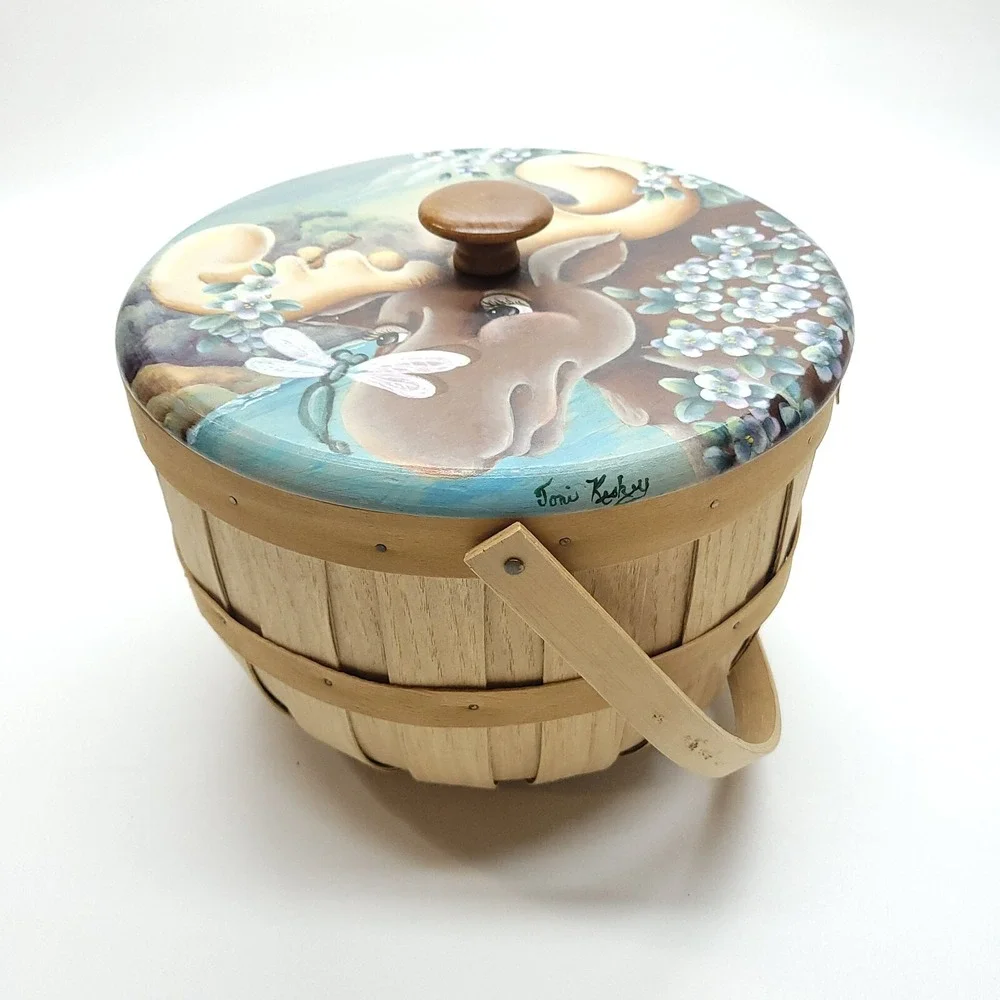 Pesky Bear Basket Wood Lid‎ Moose Dragonfly Hand-Painted Toni Keskey Handmade